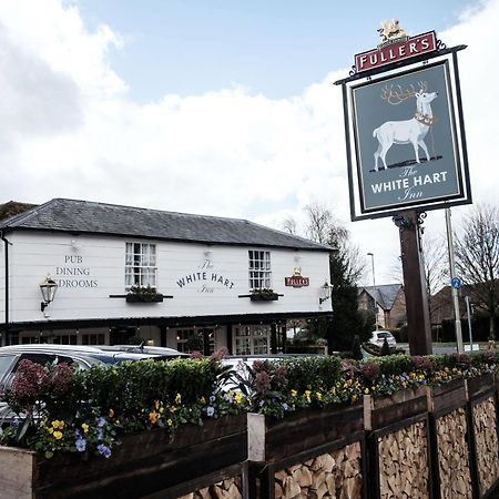 The White Hart Hotel Stockbridge  Luaran gambar