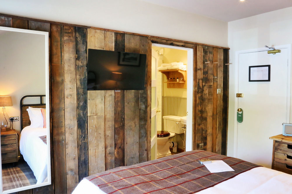 The White Hart Hotel Stockbridge  Luaran gambar