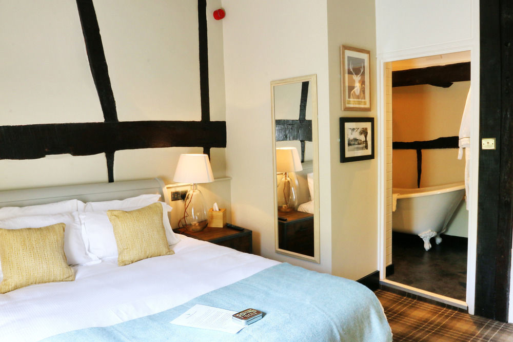 The White Hart Hotel Stockbridge  Luaran gambar